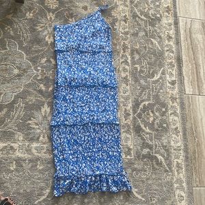 NWT 1 strap ruffled detail fitted dress